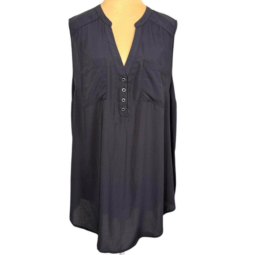 NWT Torrid Dark Gray Silky Rayon Sleeveless Blouse Tank Top Pockets 1X 14/16